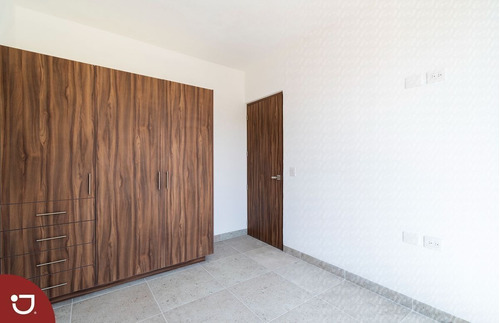 Imagen 22 de 30 de Casa A La Venta En Residencial De San Miguel De Allende, Gua