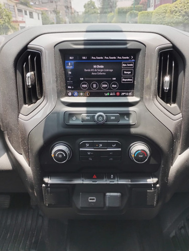 Chevrolet Silverado 5.4 2500 Doble Cabina Ls 4x4 At