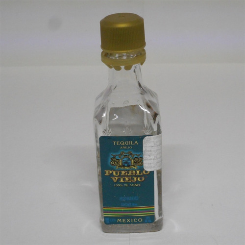 Mini Botella D Vidrio D 50 Ml. Pueblo Viejo D Colección 00´s