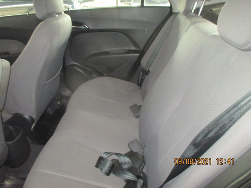 Imagem 3 de 15 de Hb20sedan Confort 1.6 Aut 2014