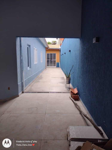 Casa Térrea Reformada Com Closet, Suite, Dois Dormitórios