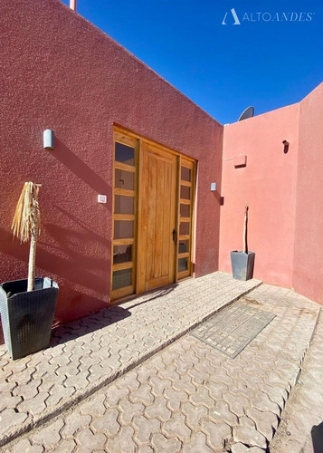 Casa En Arriendo De 3 Dorm. En Calama