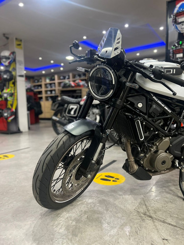 Husqvarna Vitpilen 401 Año 2021 Mg Bikes