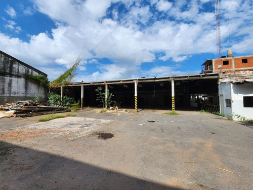 Imagen 17 de 20 de Fraccion 3217 M² C/galpón 2300 M² A Refaccionar O Demoler En San Justo