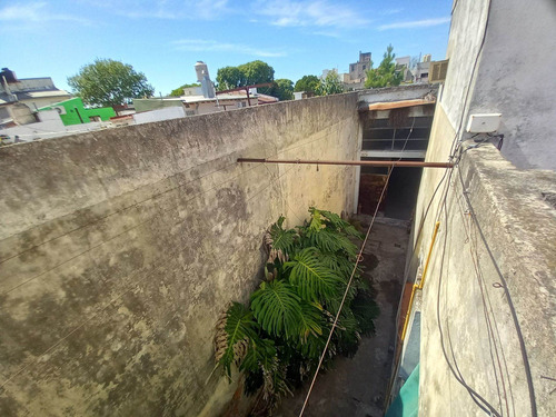 Imagen 28 de 30 de Venta Casa 5 Ambientes Mataderos Con Galpon