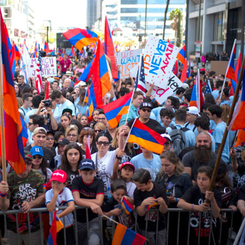 Mini Banderas Anley , Con Vara, Por 12 Unidades De Armenia