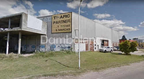 Imagen 2 de 5 de Depósito Galpón En Venta O Permuta - Colectora Sur Acceso Oeste - Moreno - G.b.a. Zona Oeste
