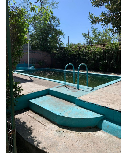 Excelente Terreno Con Casa Para Remodelar En Comuna El Bosqu