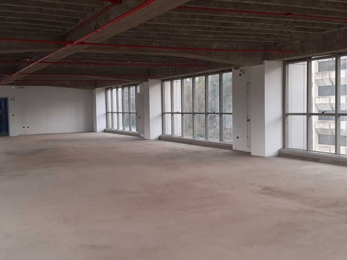 Imagen 7 de 14 de Se Alquila Oficina 390m2 Santa Paula 2778