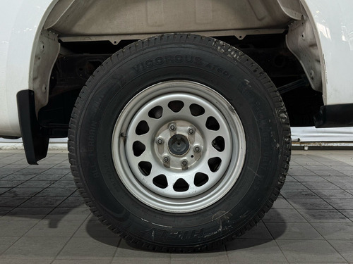 Chevrolet Silverado 4.3 V6 1500 WT Cabina Regular 4x2 At
