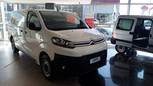 Imagen 3 de 22 de Citroën Jumpy L3 Hdi Business - Avec