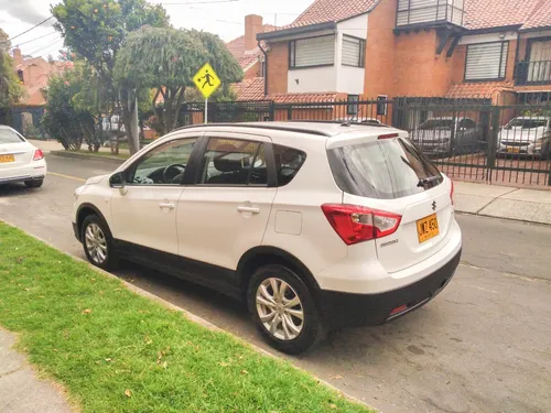 Suzuki S-Cross Suzuki S-Cross 1.6 GL 2wd Mecánico