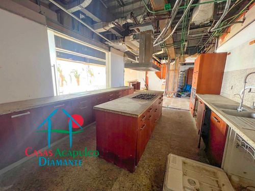 Cad Marena 502. En Descuento Por Otis. Para Restaurar. Terraza Con Vista Al Mar Y Alberca