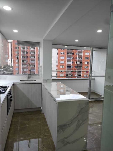 Imagen 12 de 14 de Venta Apartamento Bello, Madera, Antioquia