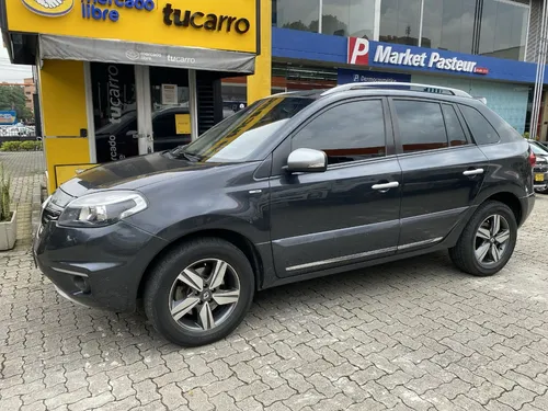 Renault Koleos 2.5 Dynamique Bose