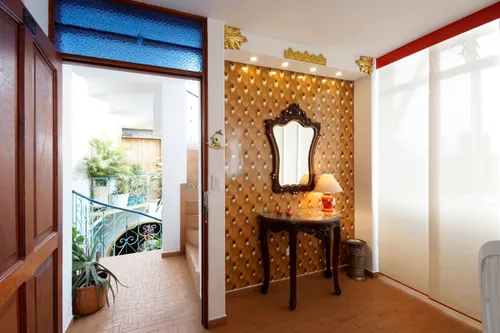 Apartamento Completamente Amoblado, Sala Comedor, Cocina.