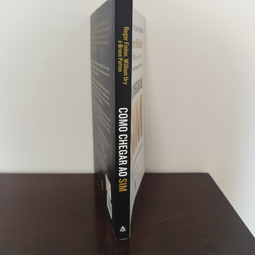 Livro Como Chegar Ao Sim. - Livro Praticamente Novo. - Sem Grifos Ou Rasuras. - Lido Apenas Por Mim! (Usado)