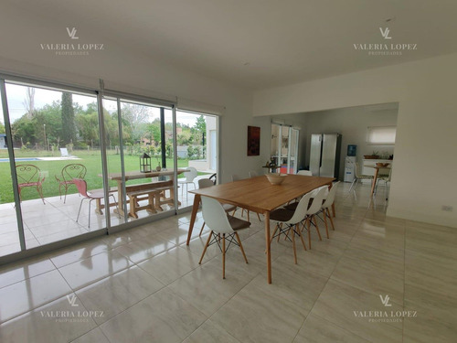 Casa En Venta En Altos De Campo Grande, Pilar, G.b.a. Zona Norte