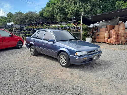 Mazda 323 1.3 Nei