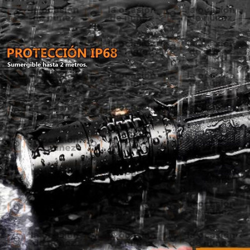 Imagen 4 de 8 de Linterna De Mano Fenix Uc35 Recargable Led 1000 L Tactica