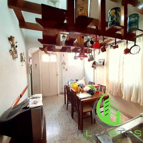Imagen 4 de 14 de Chalet En Venta En Lanus Oeste