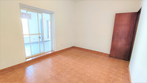 Imagen 10 de 17 de Casa En Venta En Jose Leon Suarez