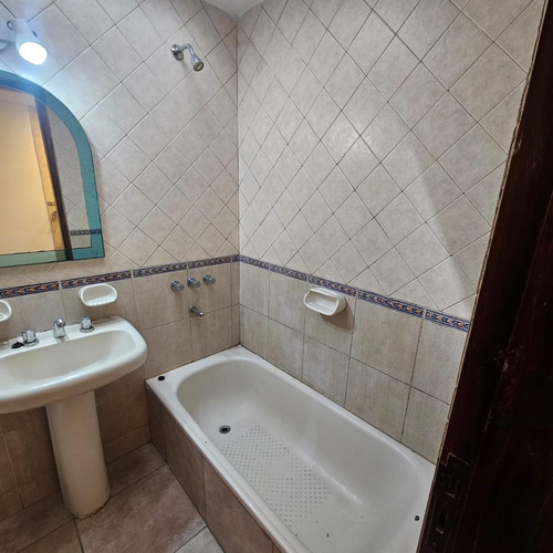 Casa En Planta Alta Con Cochera