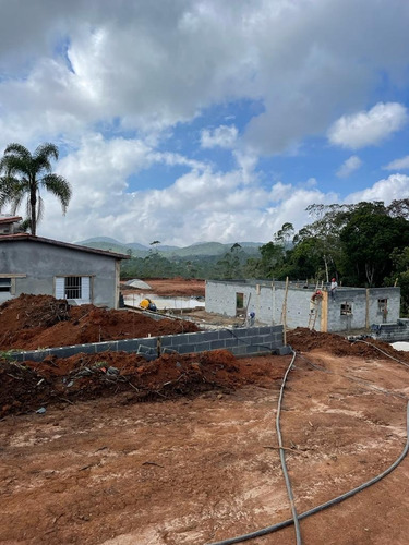 Imagem 2 de 12 de 51- Vendo Chácara Na Planta Em Mogi Das Cruzes Com Entrega Em Até 180 Dias!!