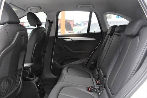 Imagen 9 de 15 de Bmw X1 18ia Sdrive 2022 Con 60 Kilometros Equipo Adicional