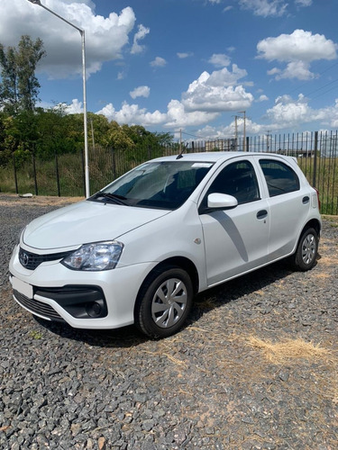 [lob] Toyota - Etios X 6mt 5p 1.5 N 2024