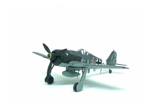 Miniatura Avião Focke-wulf Fw190a-8 1:72 Easy Model 36364