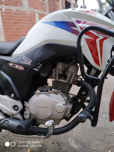Imagem 3 de 6 de Honda Cg Tintan 2015