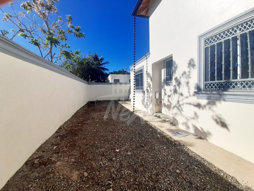 Imagen 2 de 28 de Casa Nueva, Diseño Moderno Y Terminación De Primera, Las Charcas Santiago (jpc-222)