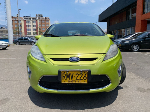 Ford Fiesta 1.6 Hatchback Mecánica