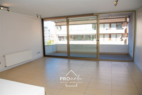 Departamento En Venta De 2 Dorm. En Vitacura
