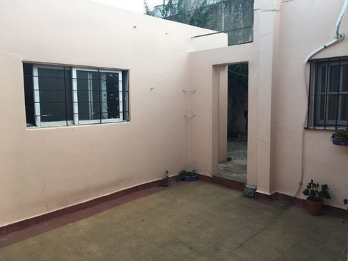 Imagen 1 de 5 de Casa Ph En Venta En Bernal Oeste