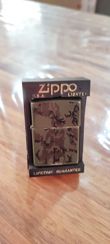 Encendedor Zippo Camuflado