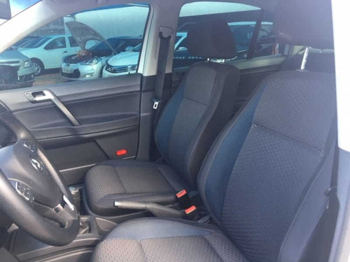 Volkswagen Polo Sedan 1.6 8v(comfort.)(totalflex) 4p