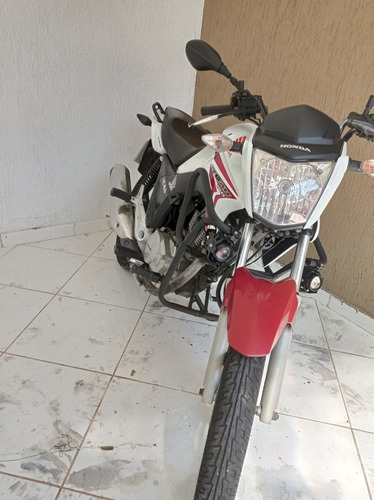 Imagem 5 de 6 de Honda Cg Tintan 2015