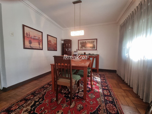 Casa En Venta De 3 Dorm. En Ñuñoa