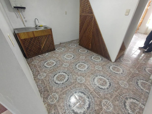 Casa En Excelente Estado / La Florida