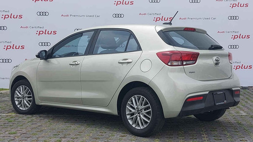 Imagen 3 de 15 de Kia Kia Rio Hb 2018 5p Hb Ex, Ta6, Ve, F. Niebla, Ra-15