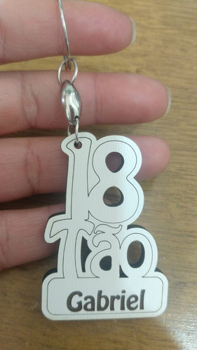 40 Lembrancinha Chaveiro 18tão Mdf 18 Anos Personalizado