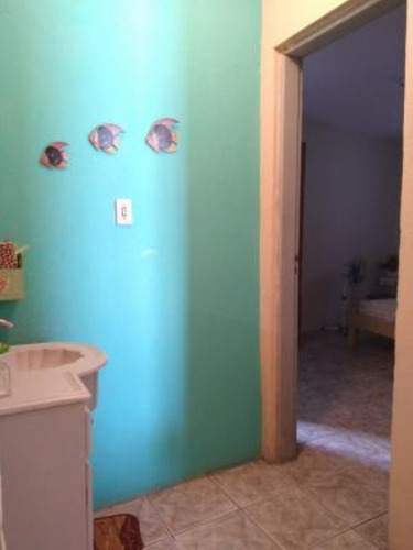 Imagem 10 de 12 de Casa Em Local De Moradores, Próxima Ao Centro Comercial, À 1,8 Km Do Mar, No Balneário Gaivota, Em Itanhaém
