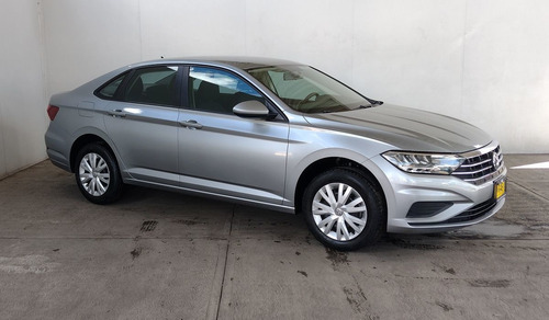 Imagen 3 de 13 de Volkswagen Jetta 2020 1.4 Trendline Mt