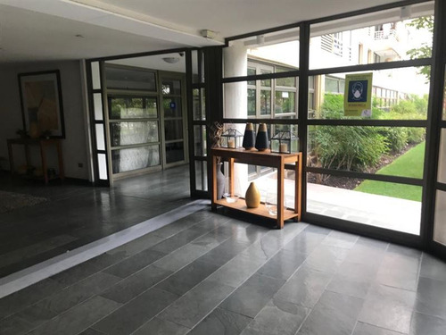 Departamento En Arriendo De 1 Dorm. Piso 8 En Santiago