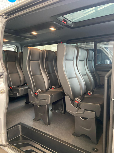 Mercedes-Benz Sprinter Van Sprinter 417 2024 teto baixo 16 lugares!