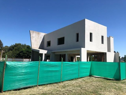 Imagen 9 de 15 de Casa A Estrenar Country Haras Del Sol - Pilar - Venta - Lote 1500 M2 - Permuta