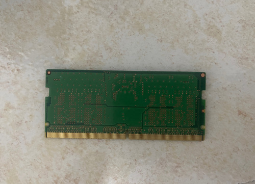 Memoria Ram Micron 8gb 1rx16 Pc5-5600b-sc0-1110-xt 5600mhz (Usado)