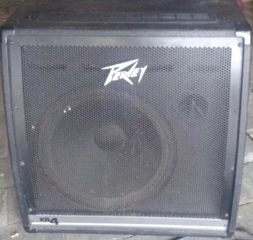 Amplificador Para Teclado Peavey Kb4 Otimo Estado Venda | MercadoLivre